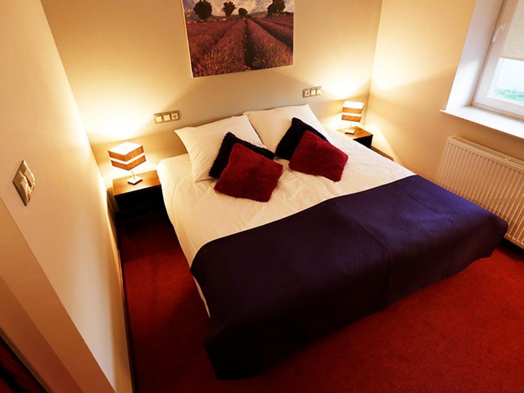 Hotel Otolinski Płock Habitación foto
